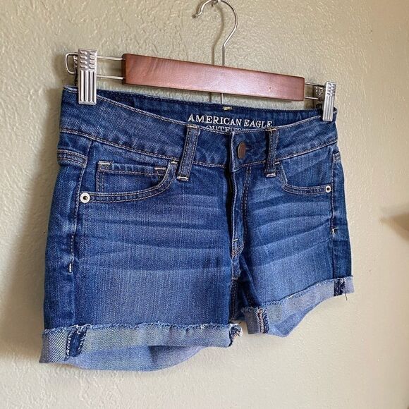 American Eagle Outfitters stretch denim shorts 00 - Picture 3 of 7